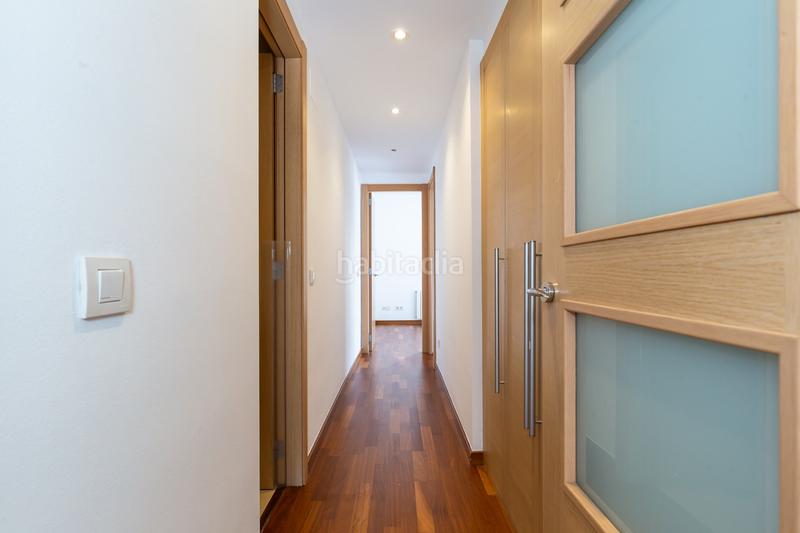 Foto 99d6637a-8fa3-4752-9cc2-176b9d40a650. Location appartement avec chauffage parking dans Centre Sant Just Desvern