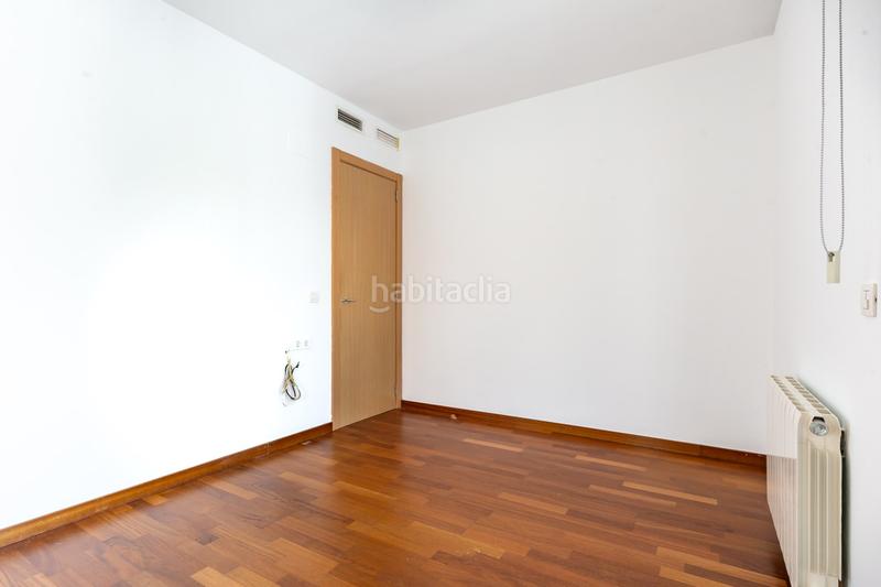 Foto b82d0635-6278-4604-b22b-8a48766a9976. Location appartement avec chauffage parking dans Centre Sant Just Desvern