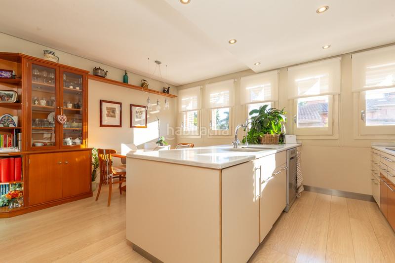 Foto 23aeebfa-cf18-4832-9984-38c8a4a0629a. Casa a schiera con riscaldamento parcheggio in Sant Domènec Sant Cugat del Vallès