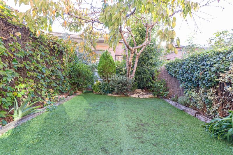 Foto 6963aa01-e3ab-49b3-9e96-faf3e8dcd297. Maison jumelée avec chauffage parking dans Sant Domènec Sant Cugat del Vallès