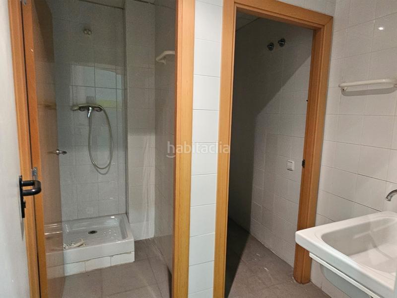 Foto 228e9535-1c25-4aeb-8c10-77eebfc1d9dd. Location bâtiment à usage industriel dans Port Badalona