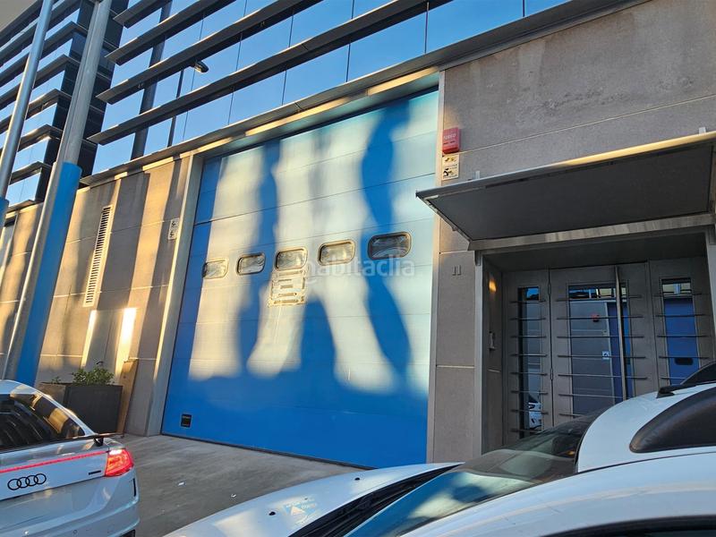 Foto 5513891f-7993-4d53-b525-d63e535e626b. Miete fabrikhalle in Port Badalona