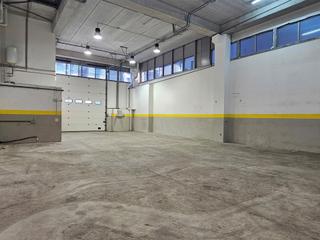 Industrial building in DE LA MORA