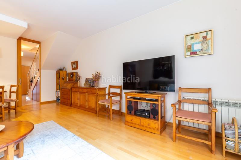 Foto 319862c0-4d17-4fa6-bf6d-6e0ce593bd13. Casa a schiera con riscaldamento parcheggio in Coll Favà Sant Cugat del Vallès