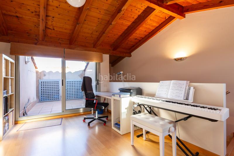 Foto b27a504c-cebd-4b97-bb42-bbfd52dfe146. Casa a schiera con riscaldamento parcheggio in Coll Favà Sant Cugat del Vallès