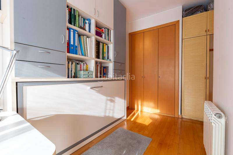 Foto a180a353-08ef-494a-952a-220ef76c4793. Semi detached house with heating parking in Coll Favà Sant Cugat del Vallès