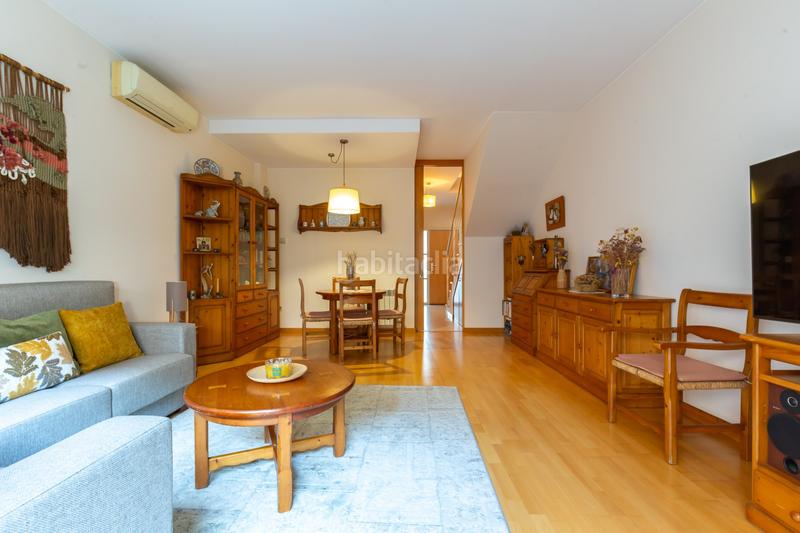 Foto e722556a-4081-4612-8cfc-1a13f42e9ef6. Semi detached house with heating parking in Coll Favà Sant Cugat del Vallès