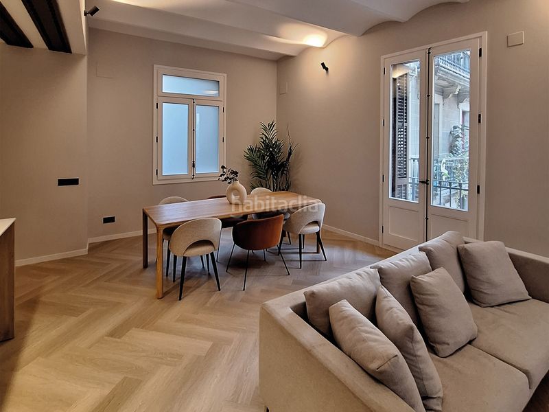 Foto 33e77215-112c-4c37-9d68-0c3a0815b534. Pis amb calefacció a St. Pere - Sta. Caterina - El Born Barcelona