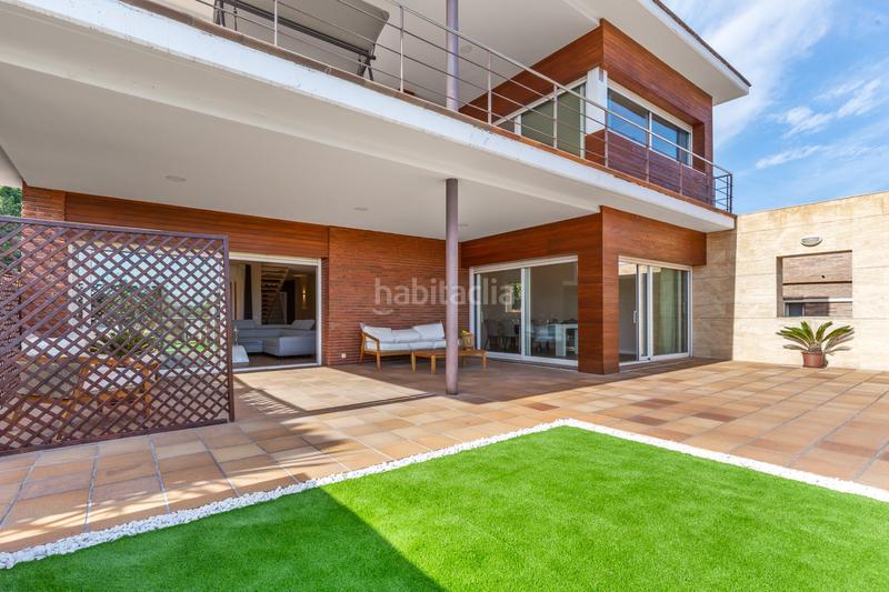 Foto ce639cf1-2e26-4b5c-b595-39d61dd9ba1e. House with heating parking pool in Valldoreix Sant Cugat del Vallès