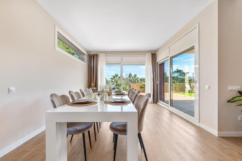 Foto 7770ed20-dc4d-41b9-9112-e6074da6a6a0. Maison avec chauffage parking piscine dans Valldoreix Sant Cugat del Vallès