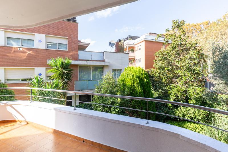 Foto 38e01bb4-85c4-45e3-bda9-e0276236305c. Etagenwohnung mit heizung parking pool in Parc Central Sant Cugat del Vallès