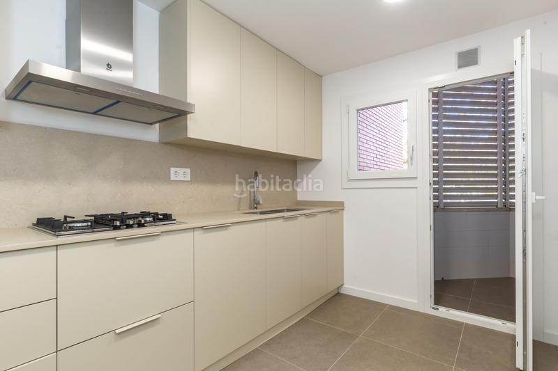 Foto 6bf8e49e-f0bd-4af5-85ae-9e3a8c8f78e3. Pis amb calefacció aparcament piscina a Parc Central Sant Cugat del Vallès