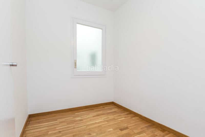 Foto f4120a44-c863-48e9-b457-885e20fd180f. Alquiler piso en Putget - Farró Barcelona