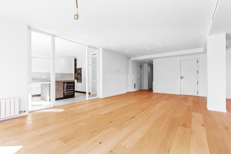 Foto 2eb98a7e-7981-4535-b183-1675a9dce0bc. Appartement avec chauffage parking dans Tres Torres Barcelona