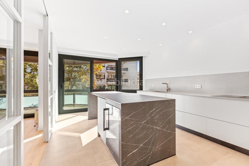 Foto 30229472-9324-4cfa-b1fc-0a05318cefad. Appartement avec chauffage parking dans Tres Torres Barcelona