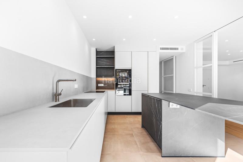 Foto 872df2e9-07c2-48e1-8012-2e30d76932cf. Appartement avec chauffage parking dans Tres Torres Barcelona