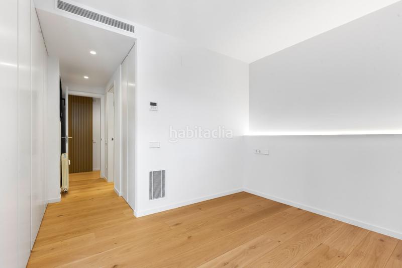 Foto b8c9abae-7178-46b9-b264-e9f3939df1bf. Appartement avec chauffage parking dans Tres Torres Barcelona
