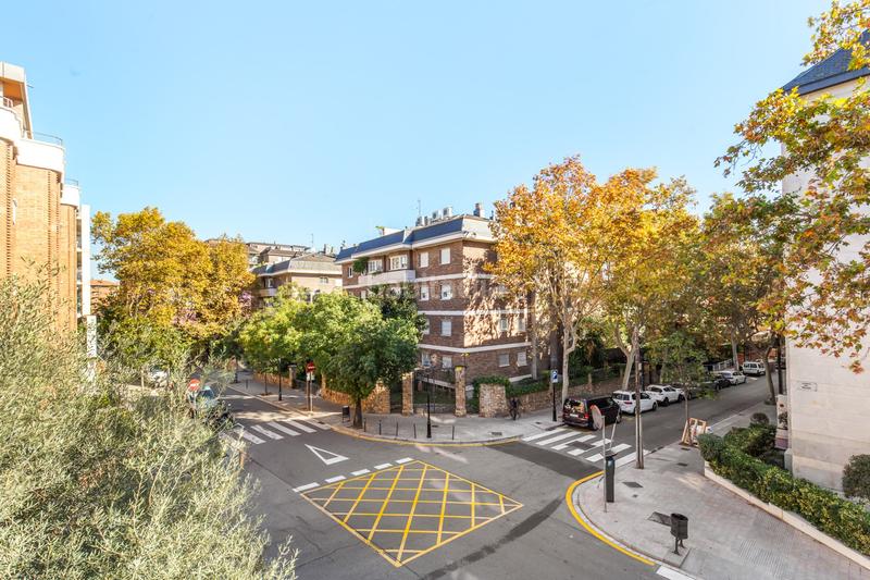 Foto c09246f0-7733-4a18-a3d4-dd7a38702f08. Appartement avec chauffage parking dans Tres Torres Barcelona