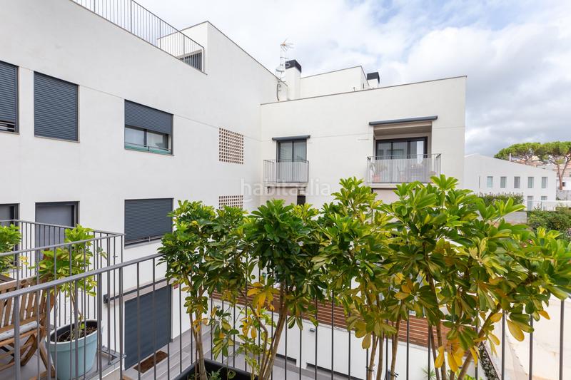 Foto ad55ff0a-35a9-49fb-98a0-90afd8aaeb2a. Affitto duplex con riscaldamento parcheggio piscina in Esplugues de Llobregat