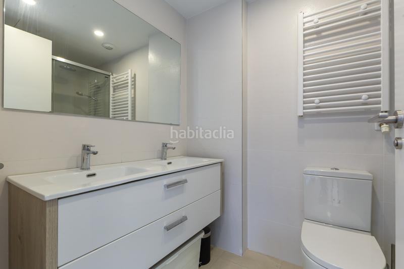 Foto ece21232-73e9-440e-b17f-abd798db205b. Affitto duplex con riscaldamento parcheggio piscina in Esplugues de Llobregat