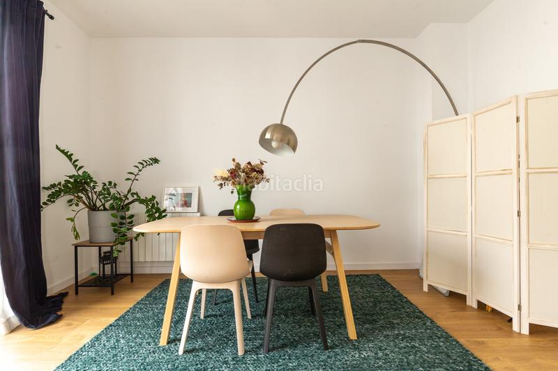 Foto 18608ea6-cd8d-4f6a-ba2d-55d590efccec. Lloguer dúplex amb calefacció aparcament piscina a Esplugues de Llobregat