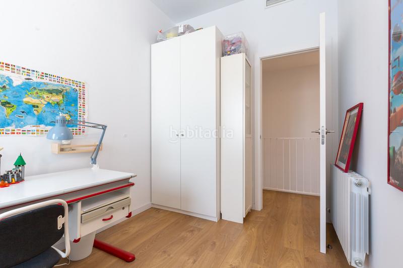 Foto 5f951924-1c65-4234-85fa-5871cbe6bef8. Location duplex avec chauffage parking piscine dans Esplugues de Llobregat