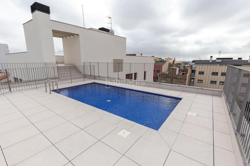 Foto 68ed8c4d-3de4-4405-954d-abc6ae87d413. Location duplex avec chauffage parking piscine dans Esplugues de Llobregat