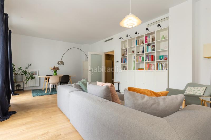 Foto 6ef2b85d-29bd-404e-b7de-eedd0768b57a. Location duplex avec chauffage parking piscine dans Esplugues de Llobregat