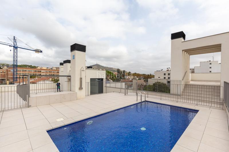 Foto 7f315879-67bf-4f03-ae1f-3265512be581. Location duplex avec chauffage parking piscine dans Esplugues de Llobregat