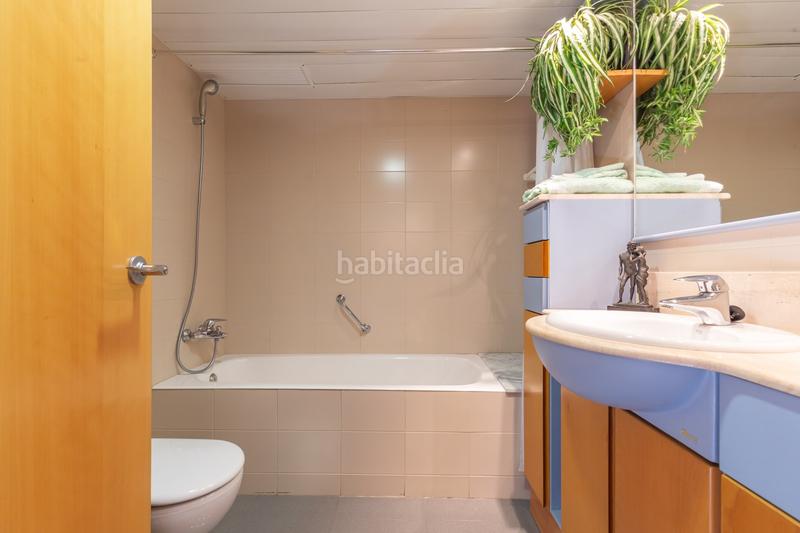 Foto 0a54ea4e-d258-4442-9691-2148e0a0722e. Affitto piano terra con riscaldamento piscina in Centre Esplugues de Llobregat