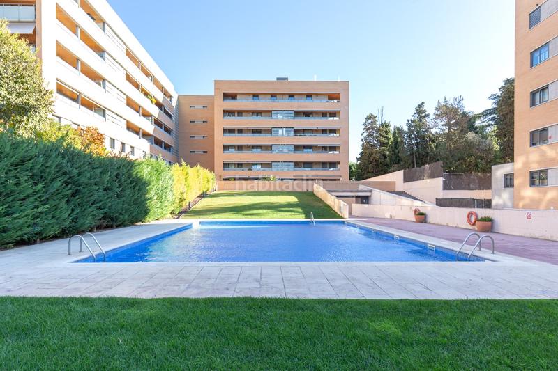 Foto 298b2845-109f-4b4b-acec-d999e68a9399. Affitto piano terra con riscaldamento piscina in Centre Esplugues de Llobregat