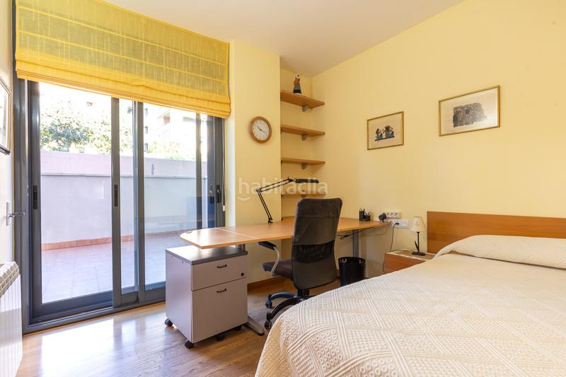 Foto 82a40dfd-f7c9-418f-99a8-2a13caa2f34c. Affitto piano terra con riscaldamento piscina in Centre Esplugues de Llobregat