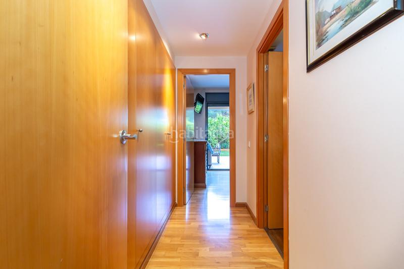 Foto adb96086-2a49-4221-a125-3c277ee88414. Affitto piano terra con riscaldamento piscina in Centre Esplugues de Llobregat