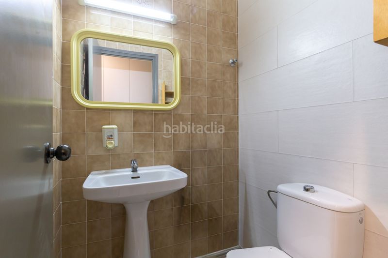 Foto d3ea2d53-e639-44a2-91ef-54da2aea643c. Local comercial a Sant Joan-TV3 Sant Joan Despí