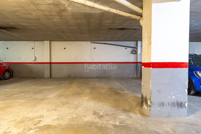 Foto e5f70f9b-9a03-45b9-b54c-e1e51930e3d8. Pis amb calefacció aparcament a Baix Guinardó Barcelona