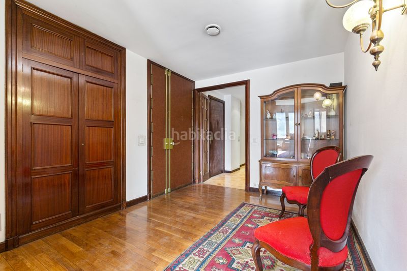 Foto db880790-fa45-46cf-9fd9-b6661b428740. Pis amb calefacció aparcament a Sant Gervasi - Bonanova Barcelona