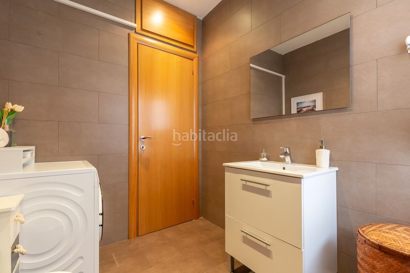 Foto d81a5ff8-2c6e-41ac-90c6-fe0e5d8c772b. Pis amb calefacció a Guinardó Barcelona