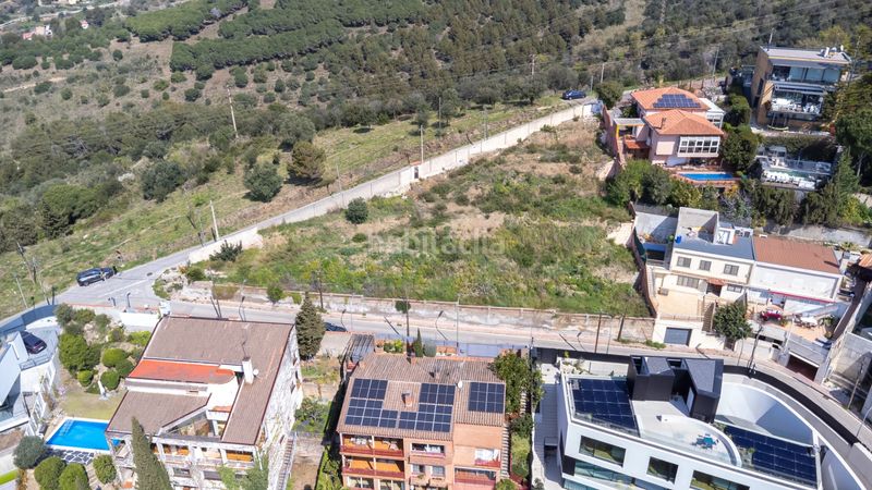 Foto 56f8cef4-cfd2-45dc-ad0f-9f86edae6995. Terreno residencial en La Miranda Esplugues de Llobregat