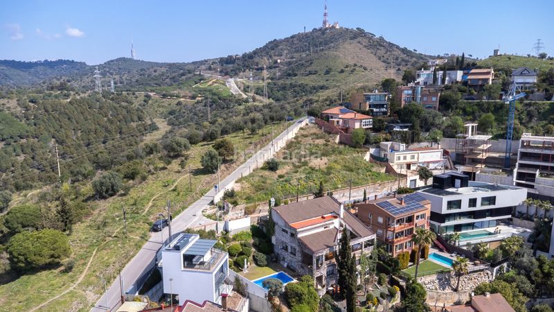 Foto 9e578342-3a36-4eaa-ae2d-4410d5c87fca. Terreno residencial en La Miranda Esplugues de Llobregat