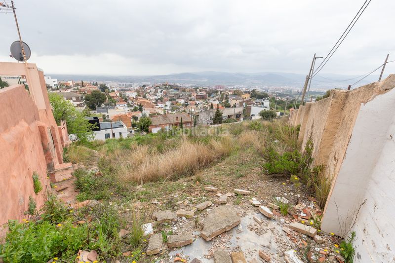 Foto e19857ca-6e61-4175-9f14-61660d7528c9. Terreno residencial en La Miranda Esplugues de Llobregat