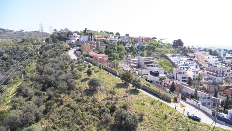 Foto fa3ec051-01d8-4d9e-aa65-37de19c9c35a. Terreno residencial en La Miranda Esplugues de Llobregat