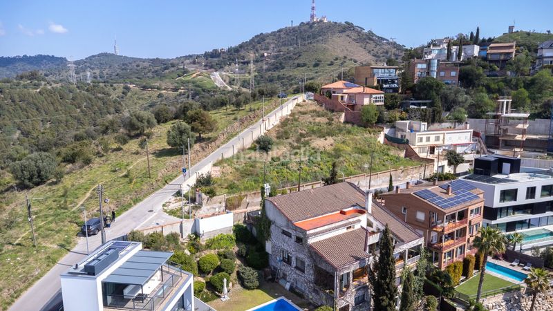 Foto fab54721-590c-45dd-acd5-37abf00f142e. Terreno residencial en La Miranda Esplugues de Llobregat