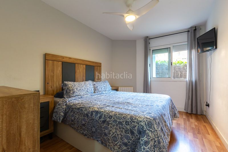 Foto ea02c58a-b012-4efd-b164-b6a631c588b2. Planta baixa amb calefacció aparcament piscina a Rubí