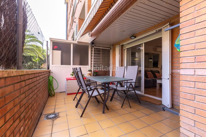 Foto fb8500b4-dd5c-4949-8c6f-ca62df2a0b93. Planta baixa amb calefacció aparcament piscina a Rubí