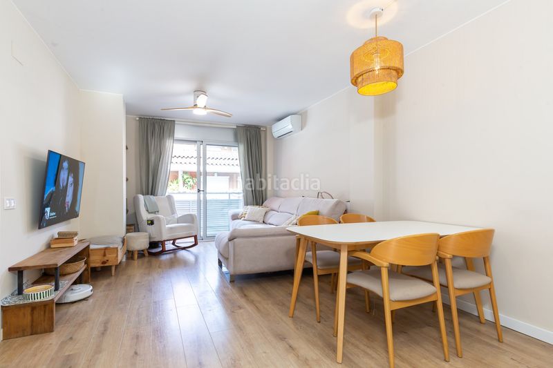 Foto ce4b08d0-a8e5-4042-b5d9-e893f4b14a23. Dachwohnung mit heizung in Progrés Rubí