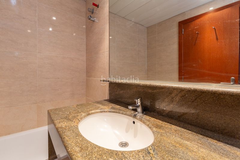 Foto 1b4eb3d4-4794-4a46-8a55-fe1726d59ddb. Flat with heating parking in Sant Joan-TV3 Sant Joan Despí