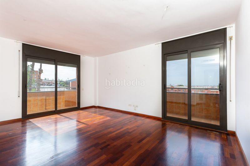 Foto 55f9b01f-f5dd-458b-aca2-ff15caf94f5c. Flat with heating parking in Sant Joan-TV3 Sant Joan Despí