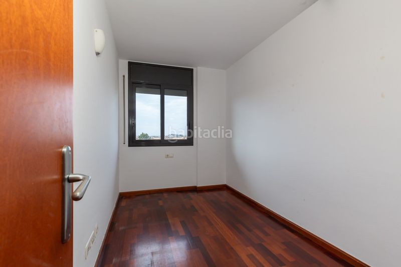 Foto e1323e6f-e442-4c73-8c4a-1b4abc451154. Flat with heating parking in Sant Joan-TV3 Sant Joan Despí
