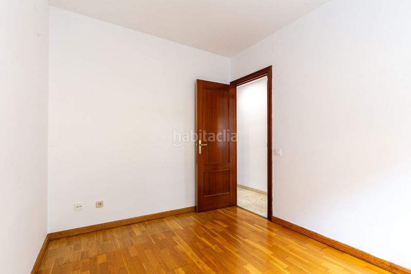 Foto 102cfc30-6b17-4d45-9c1c-1541bed50765. Pis amb calefacció aparcament a Centre Sant Just Desvern