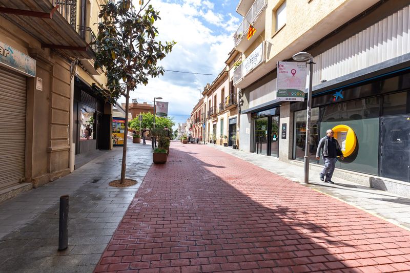 Foto 4a8d6e78-2061-45fe-be6a-b1290927583c. Pis amb calefacció aparcament a Centre Sant Just Desvern